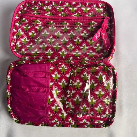 Vera Bradley Pink Swirls Quilted Women's cosmetic Bag organizer - Picture 9 of 9